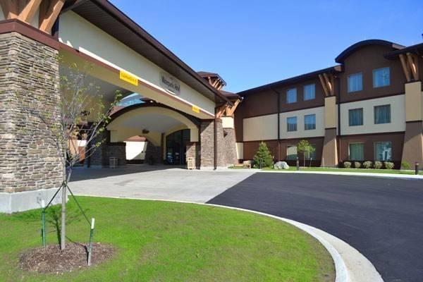 Soaring Eagle Waterpark And Hotel Mount Pleasant Exteriör bild
